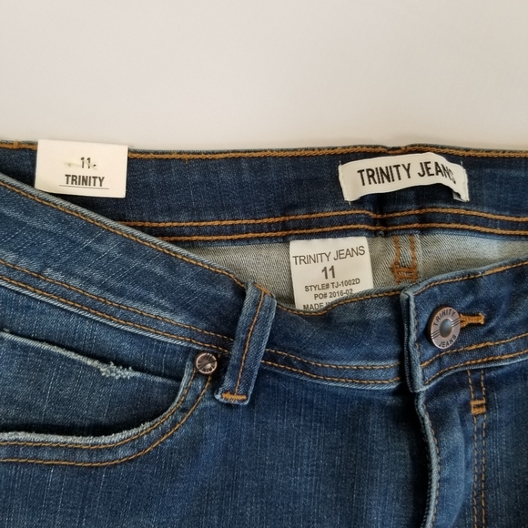 Trinity Ankle Jeans Size 11 NWT - Picture 2 of 3